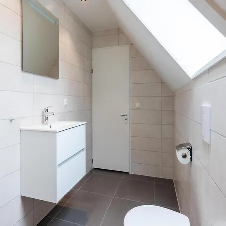 Forest With Hot Tub & Sauna 8 Persons Wekerom